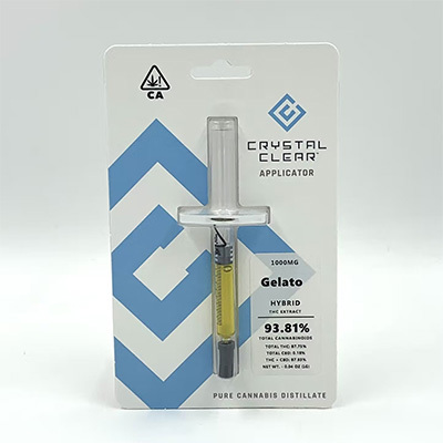 Customer shop for Agoura Hills weed dabs at Emerald Perspective.